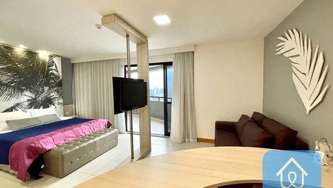 Complete and luxurious apartment with hotel service