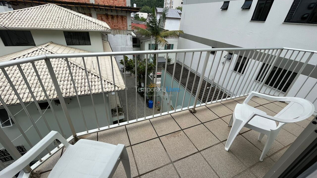 Apartment for vacation rental in Balneário Camboriú (Praia Central)