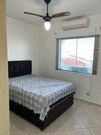 Great apartment, 2 bedrooms (1 with AC), balcony with barbecue
