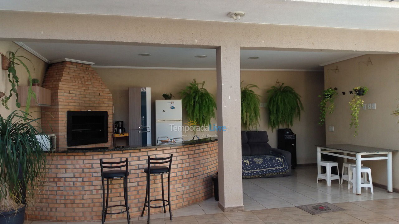 Casa para aluguel de temporada em Foz do Iguaçu (Jardim Panorama)