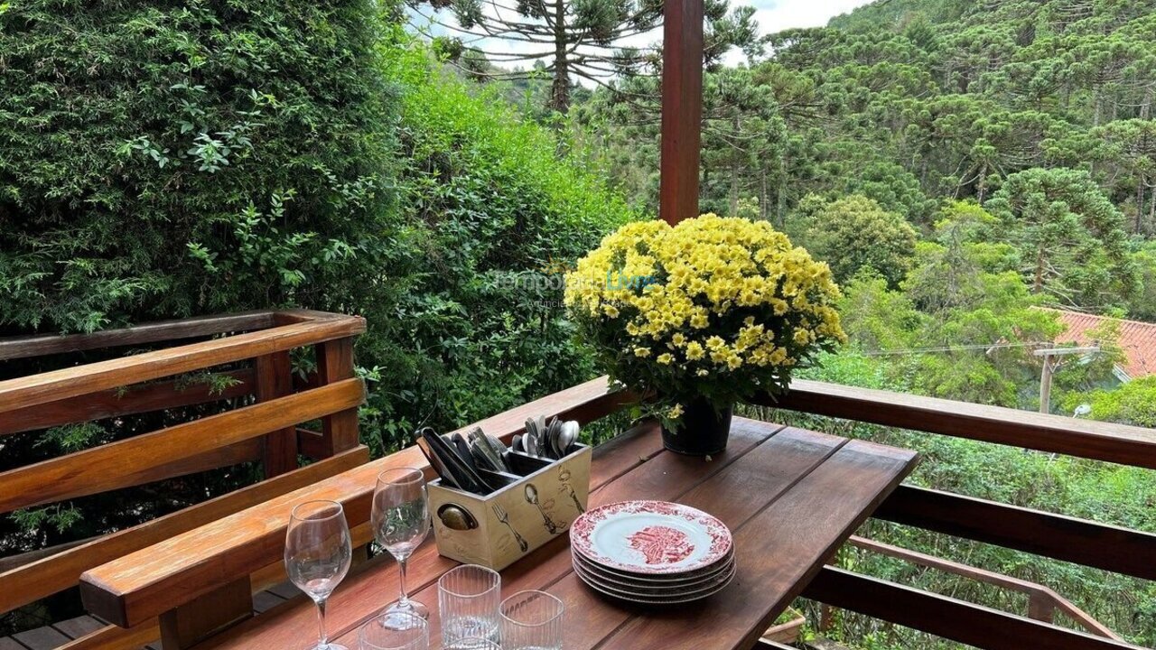 Casa para alquiler de vacaciones em Campos do Jordão (Fojo)