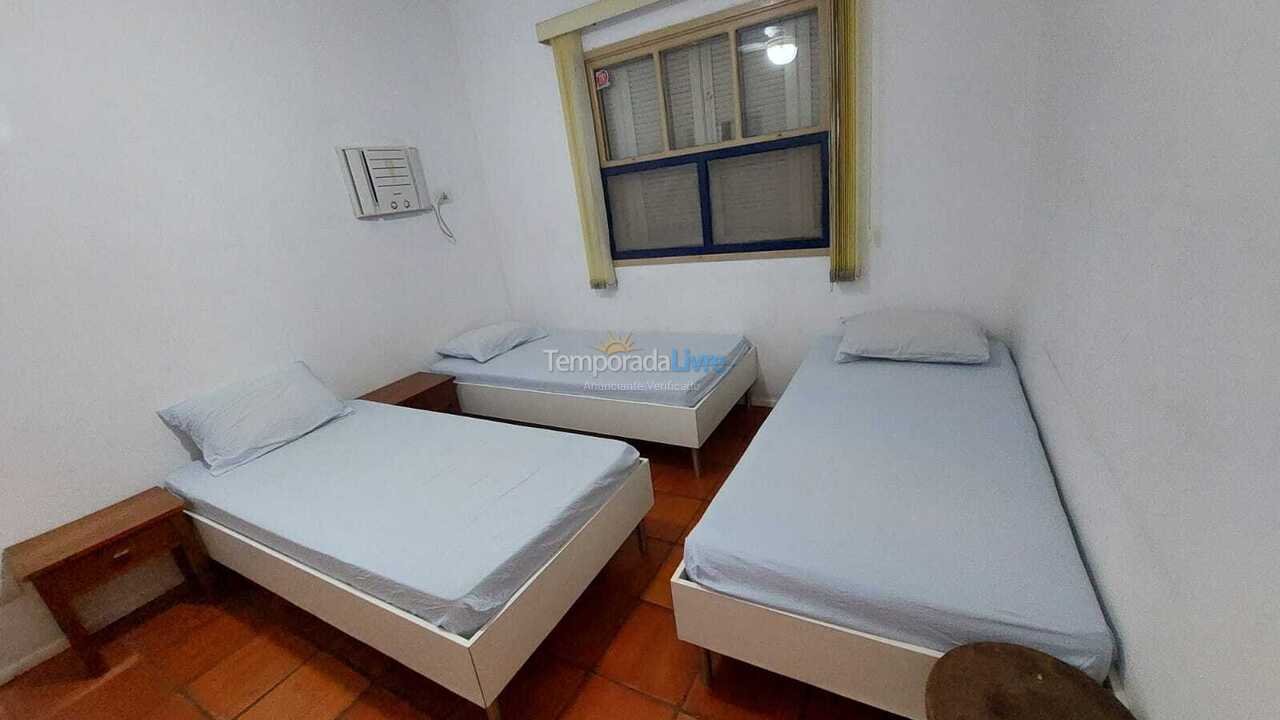 Apartamento para aluguel de temporada em Guarujá (Enseda)