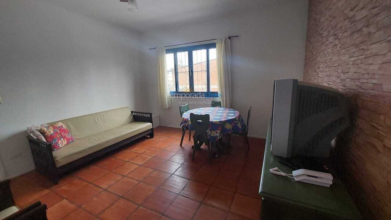 Apartamento para aluguel de temporada em Guarujá (Enseda)