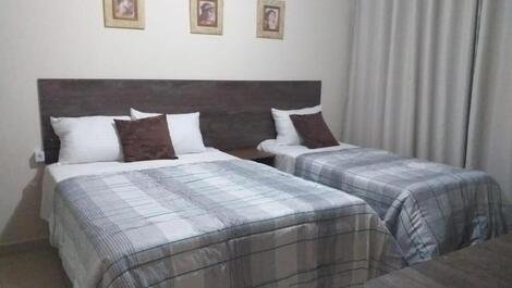 Suite com 1 cama de casal + 1 de solteiro - bi-cama