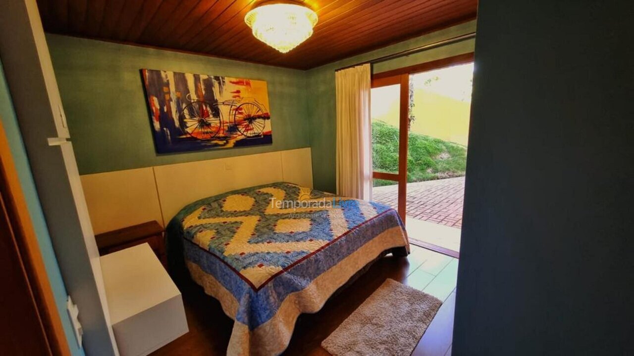 House for vacation rental in Campos do Jordão (Vila Médica)