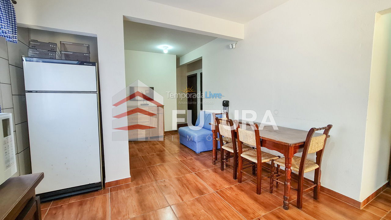 Apartamento para aluguel de temporada em Bombinhas (Canto Grande)