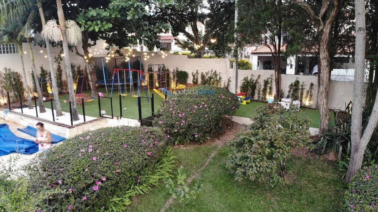 Chácara / sítio para aluguel de temporada em Atibaia (Jardim do Lago)