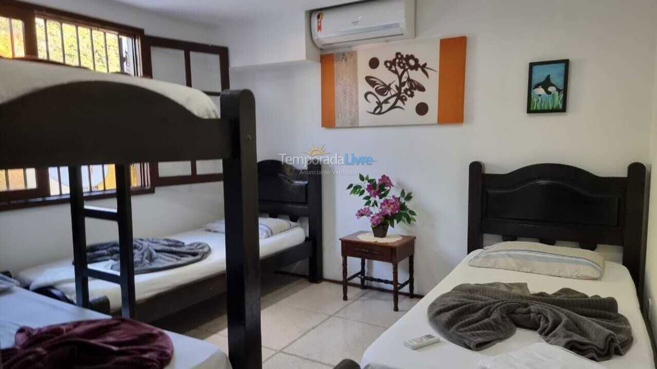 Casa para alquiler de vacaciones em Arraial do Cabo (Praia Grande)