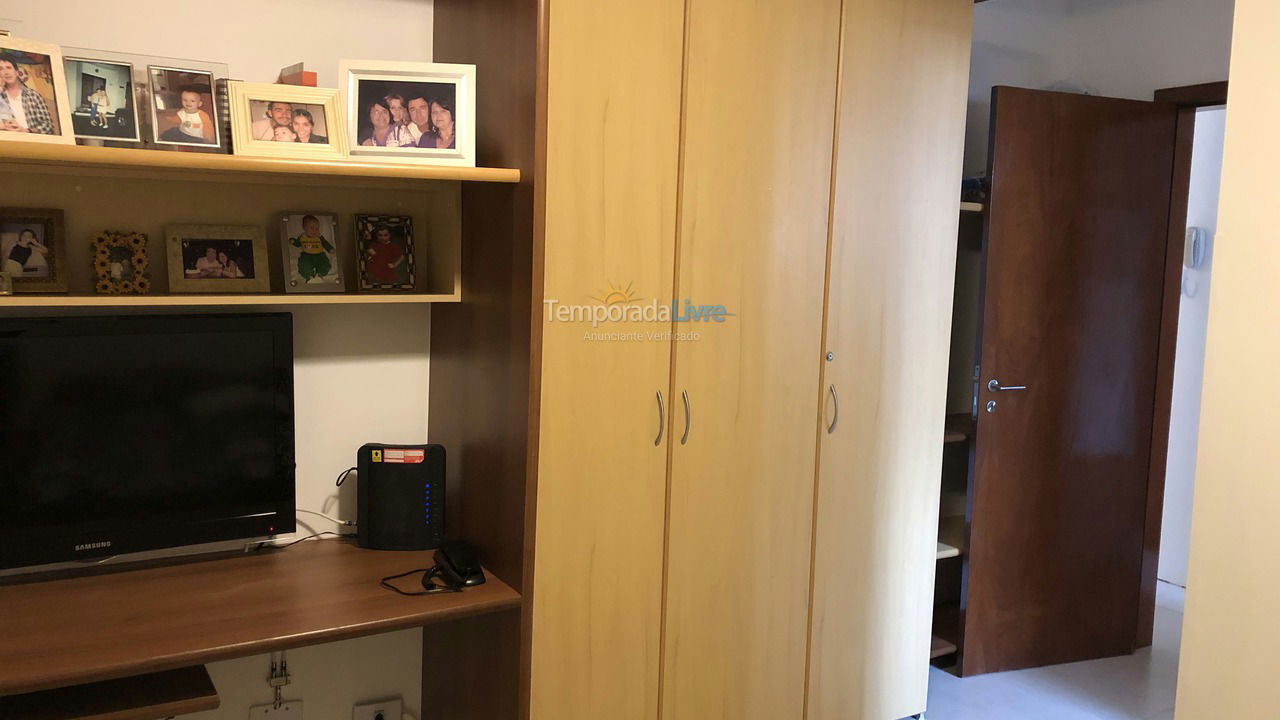 Apartamento para aluguel de temporada em Florianopolis (Praia dos Ingleses)