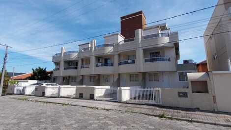 TOWNHOUSE IN THE CENTER OF THE BEACH - CLOSE TO THE BEACH AND GENERAL SHOPPING