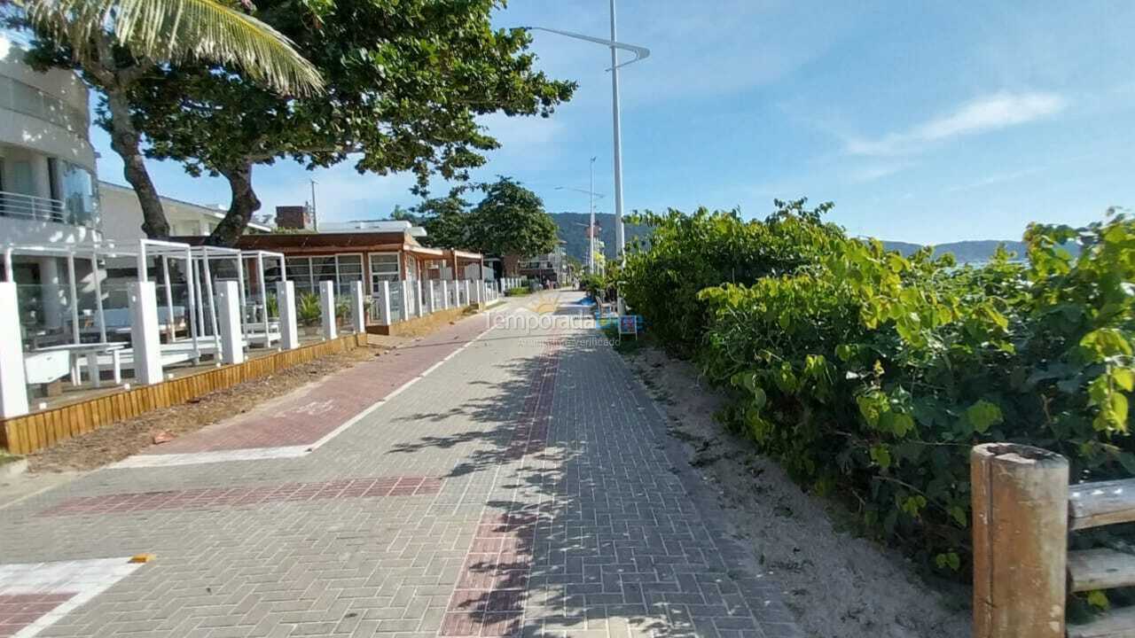 Casa para alquiler de vacaciones em Bombinhas (Praia de Bombas)