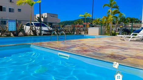 Apto Brand New Guarujá 4 minutes from the SeaPools, Netflix and WiFi