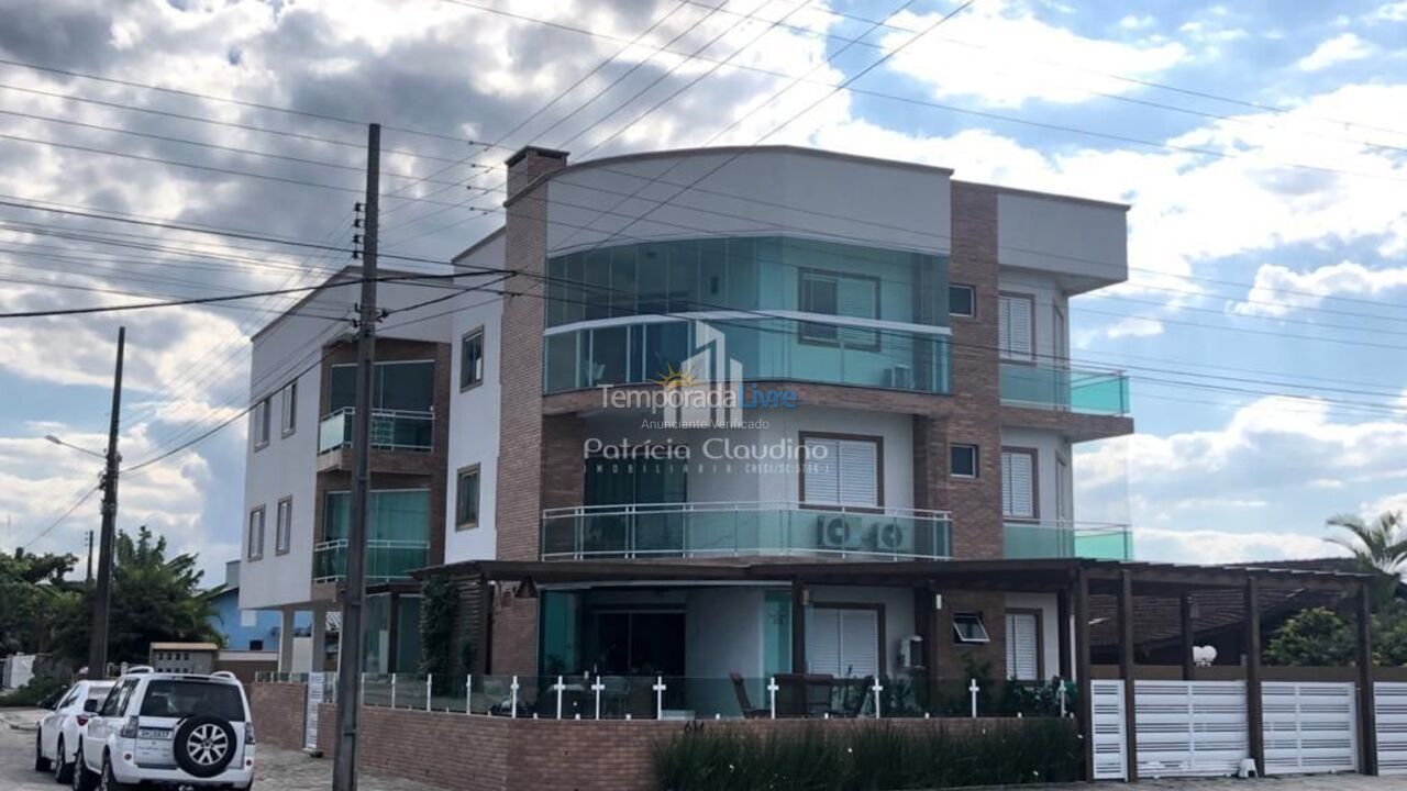 Apartamento para aluguel de temporada em Itapoá (Rainha do Mar)