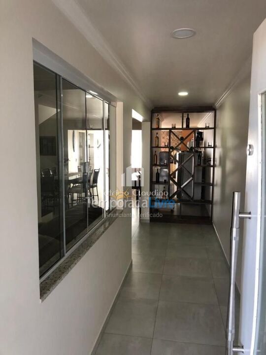 Casa para alquiler de vacaciones em Itapoá (Rosa dos Ventos)
