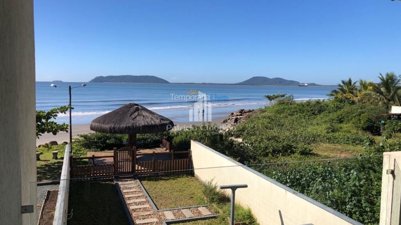 Casa para alquiler de vacaciones em Itapoá (Rosa dos Ventos)