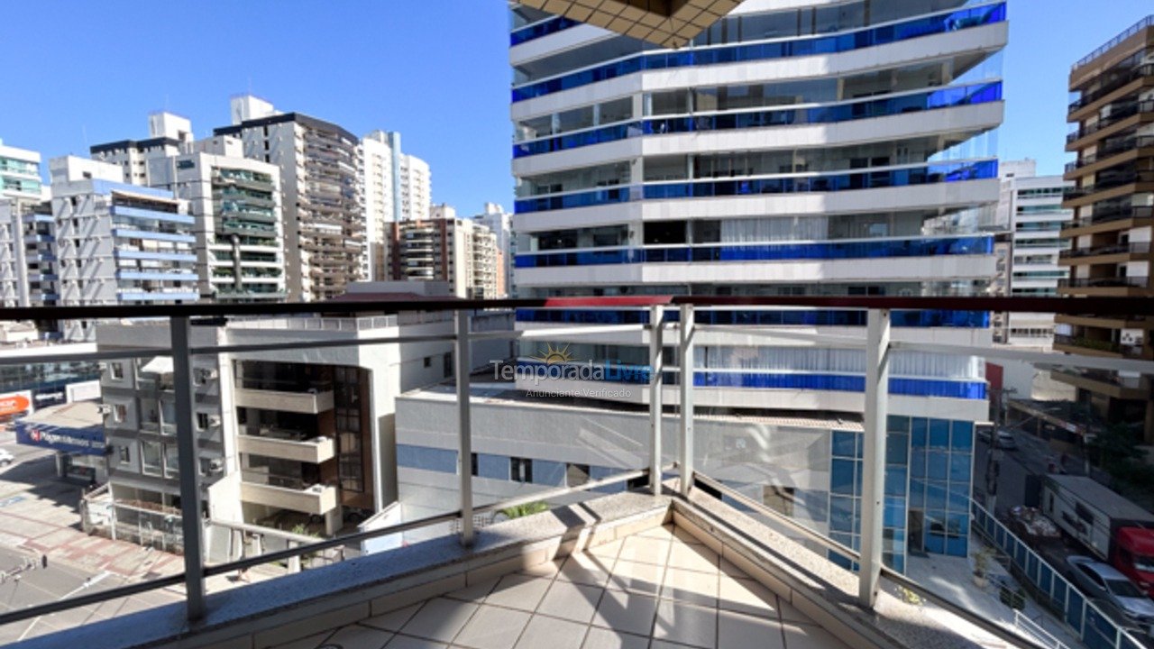 Apartamento para aluguel de temporada em Vila Velha (Praia da Costa)