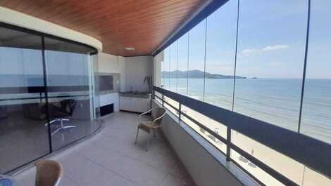 Penthouse Facing the Sea, 4 bedrooms