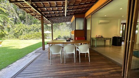 LUXOBRASIL #RJ72 Casa Serra e Mar 04 Suites Joá Vacation Rentals