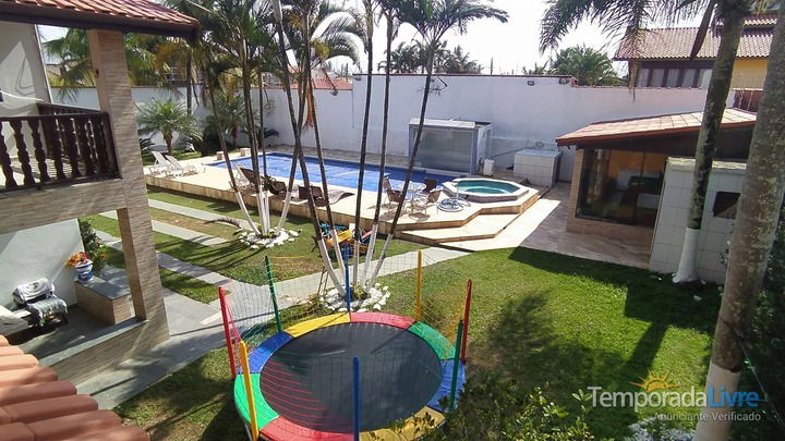 🏠 Casa para alugar em Itanhaém para temporada - Jd Grandesp - Casa com  piscina aquecida,2 Spa hidro massagem, sauna, salão de jogos #52596 -  Temporada Livre