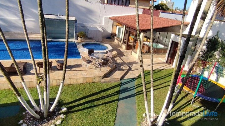 🏠 Casa para alugar em Itanhaém para temporada - Jd Grandesp - Casa com  piscina aquecida,2 Spa hidro massagem, sauna, salão de jogos #52596 -  Temporada Livre