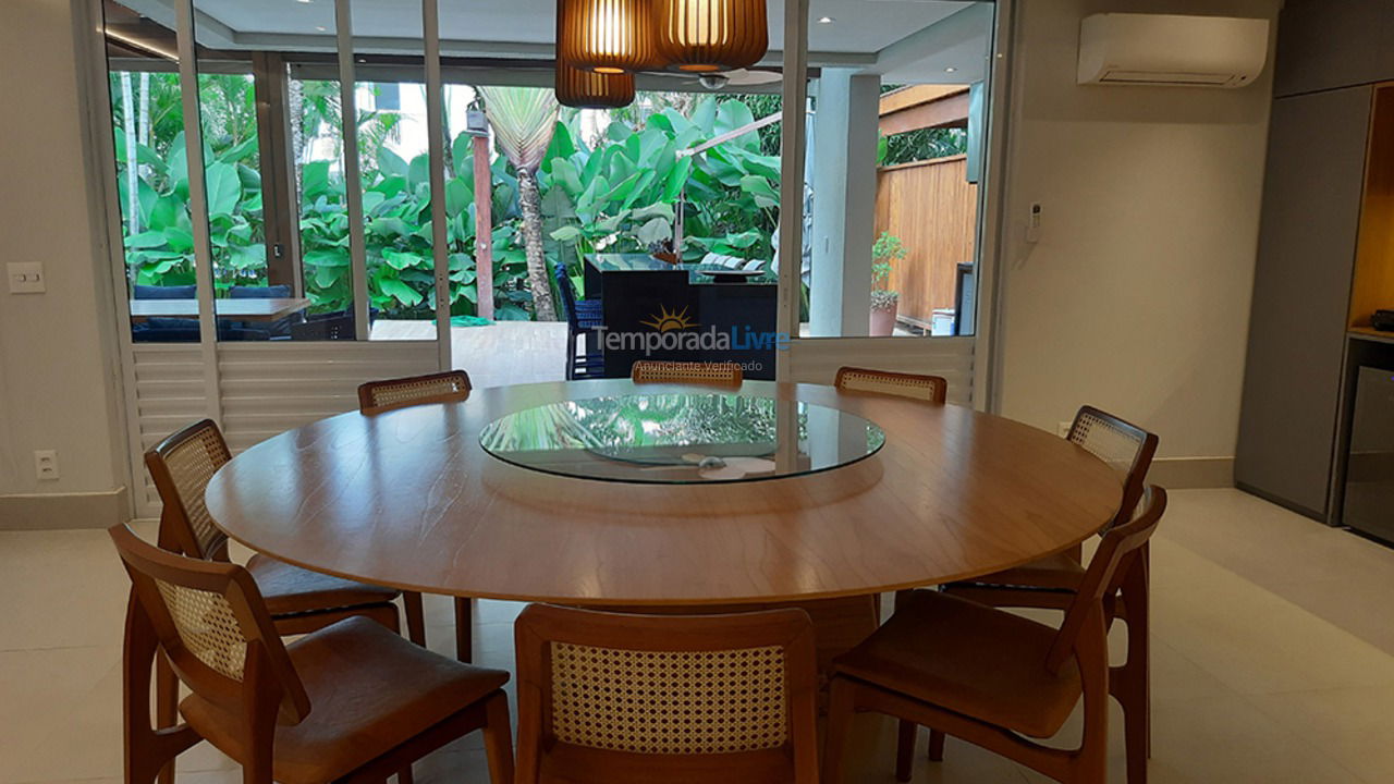 Casa para alquiler de vacaciones em São Sebastião (Juquehy)