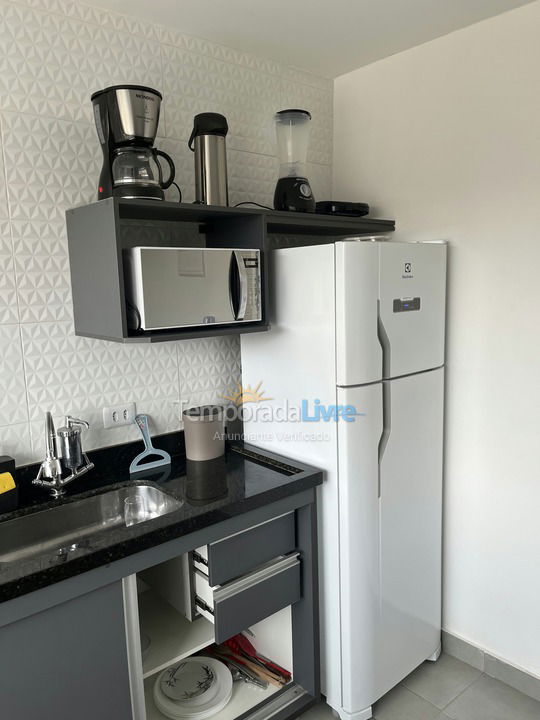 Apartamento para aluguel de temporada em Guarujá (Praia do Tombo)