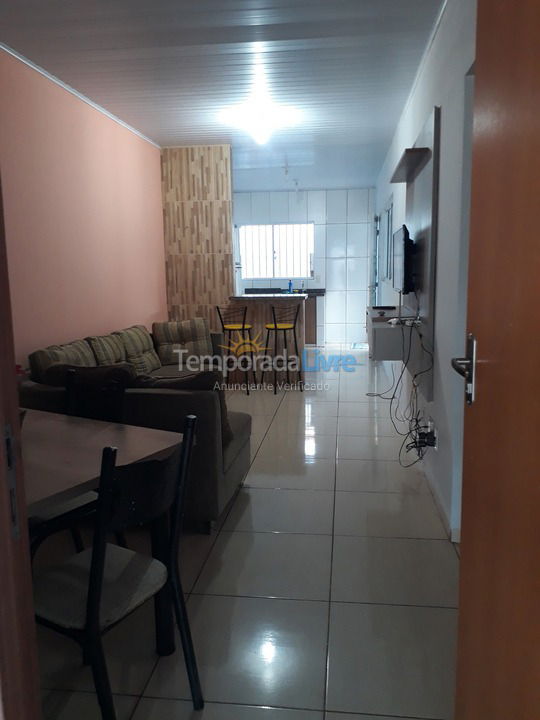 House for vacation rental in Jataí (Residencial Jardim Jatai)