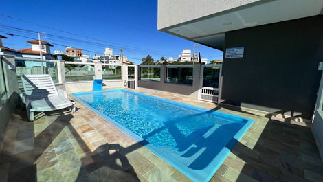 Apartment with 1 bedroom for 4 people with pool in Praia de Mariscal