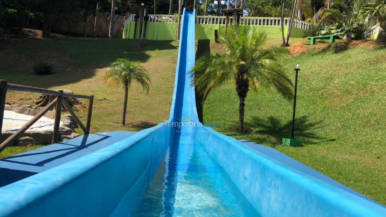 Chácara / sítio para aluguel de temporada em Ibiúna (Bairro da Cachoeira)