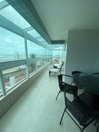 Fit with gourmet balcony, facing the sea in Mongaguá/SP