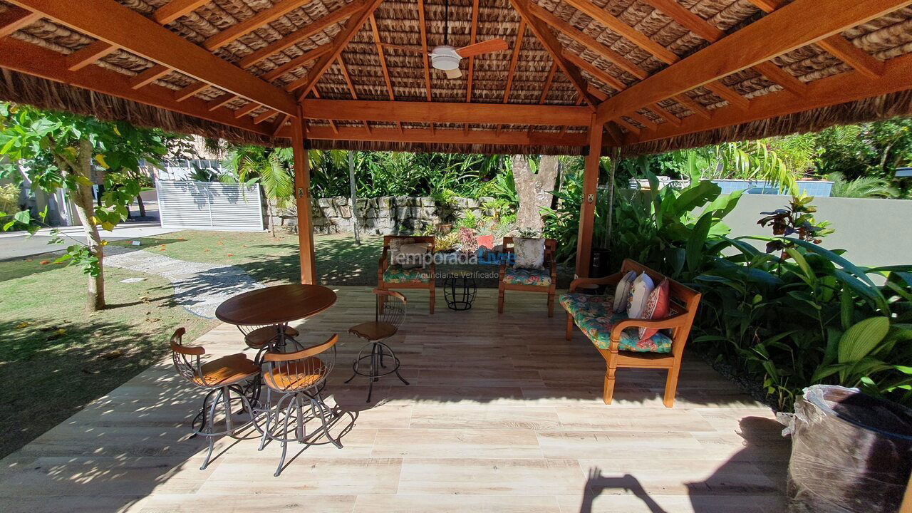 Casa para aluguel de temporada em Ubatuba (Praia do Lázaro)