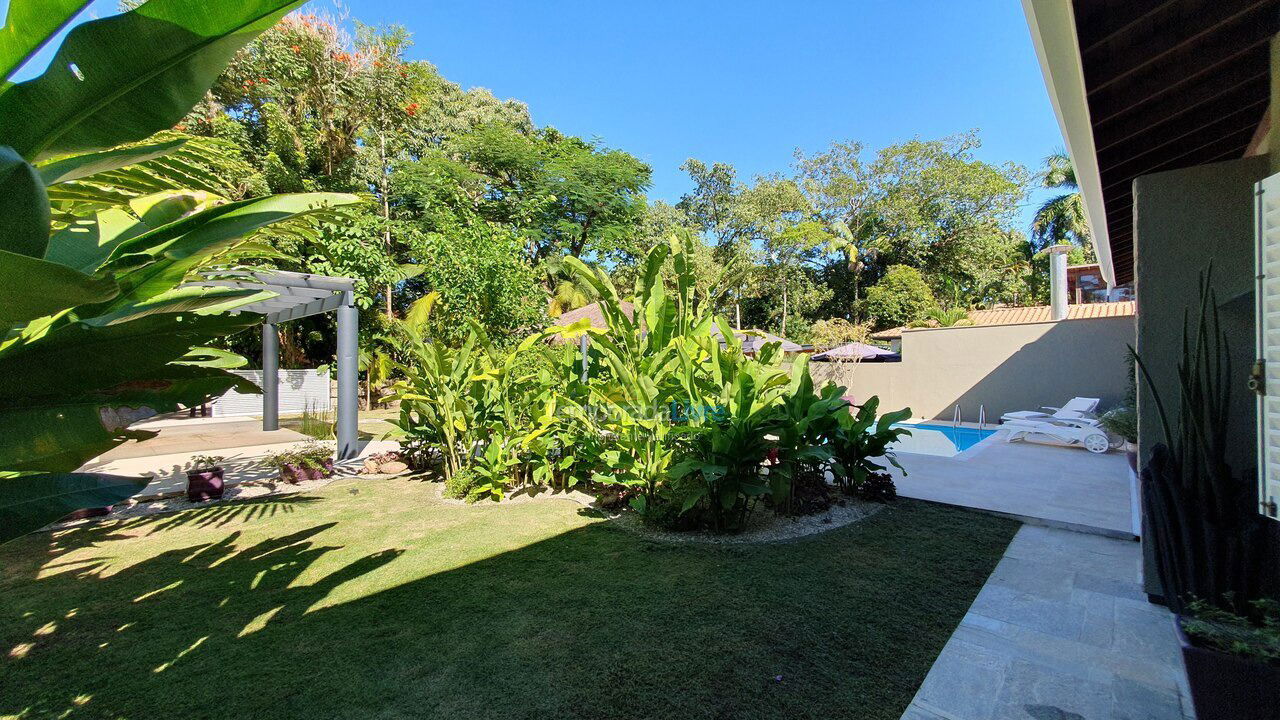 Casa para aluguel de temporada em Ubatuba (Praia do Lázaro)