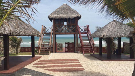 Duplex house overlooking the sea