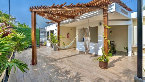 Quarto Privado | Terraço c/Jardim e Piscina | Churrasco