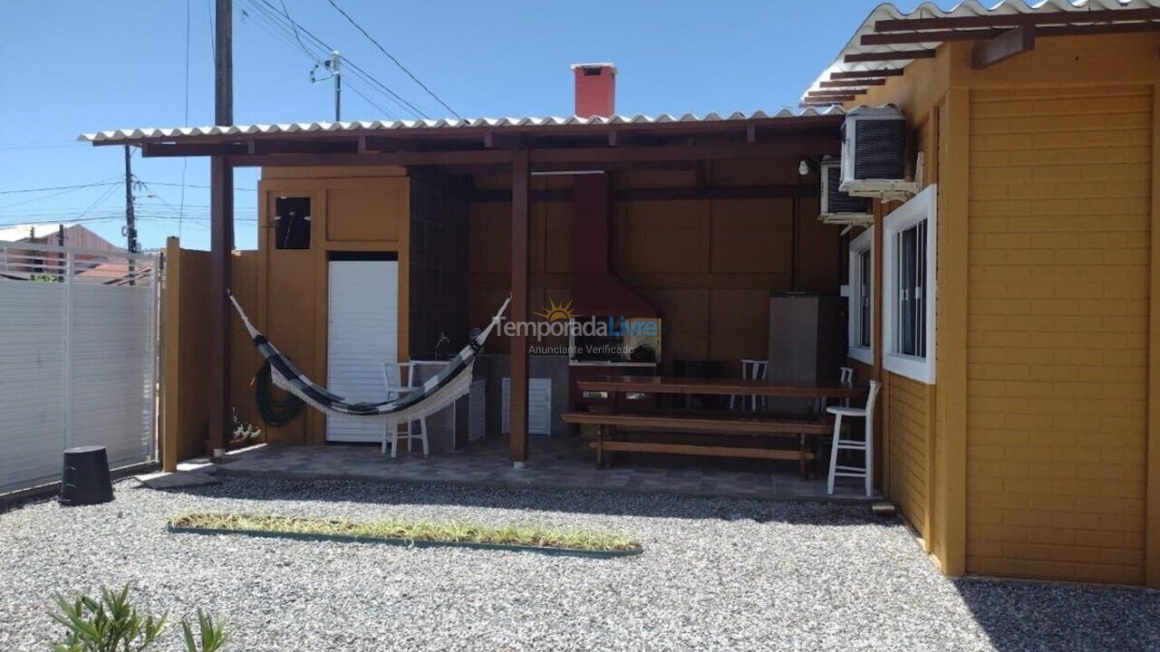 Casa para alquiler de vacaciones em Navegantes (Meia Praia)