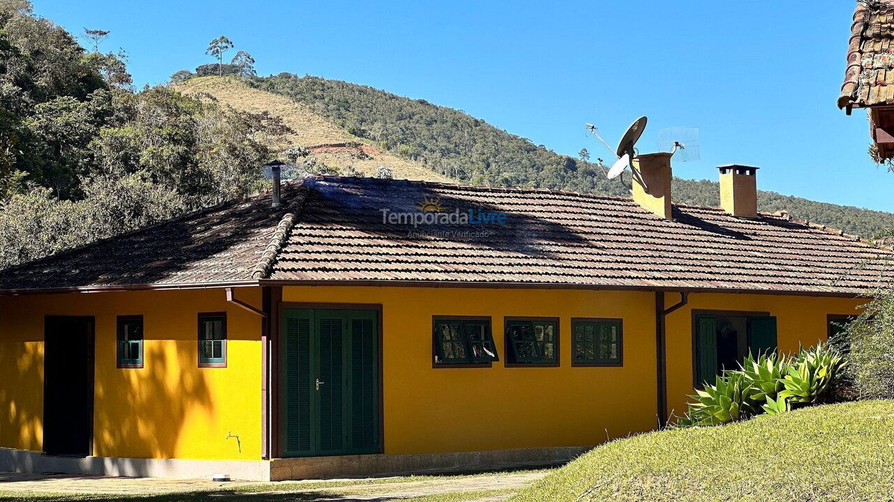 Casa para alquiler de vacaciones em Teresópolis (Santa Rita)