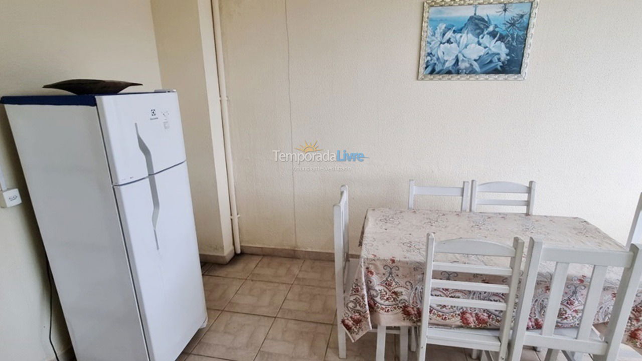 Apartamento para aluguel de temporada em Ubatuba (Praia Grande)