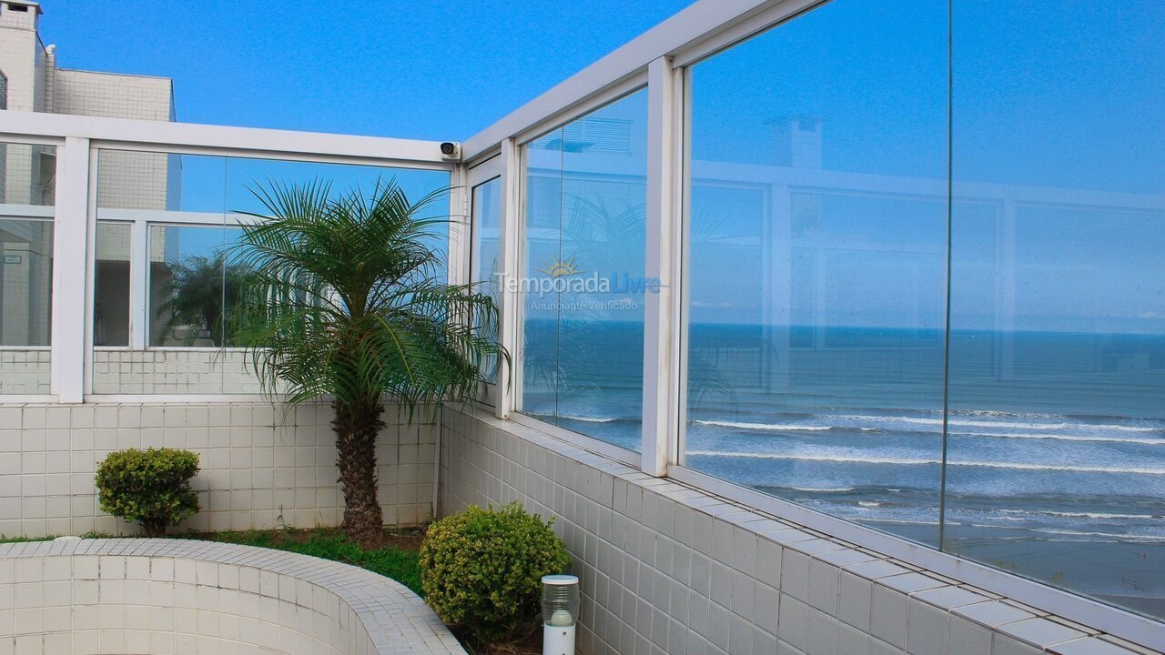 Apartamento para aluguel de temporada em Praia Grande (Ocian)