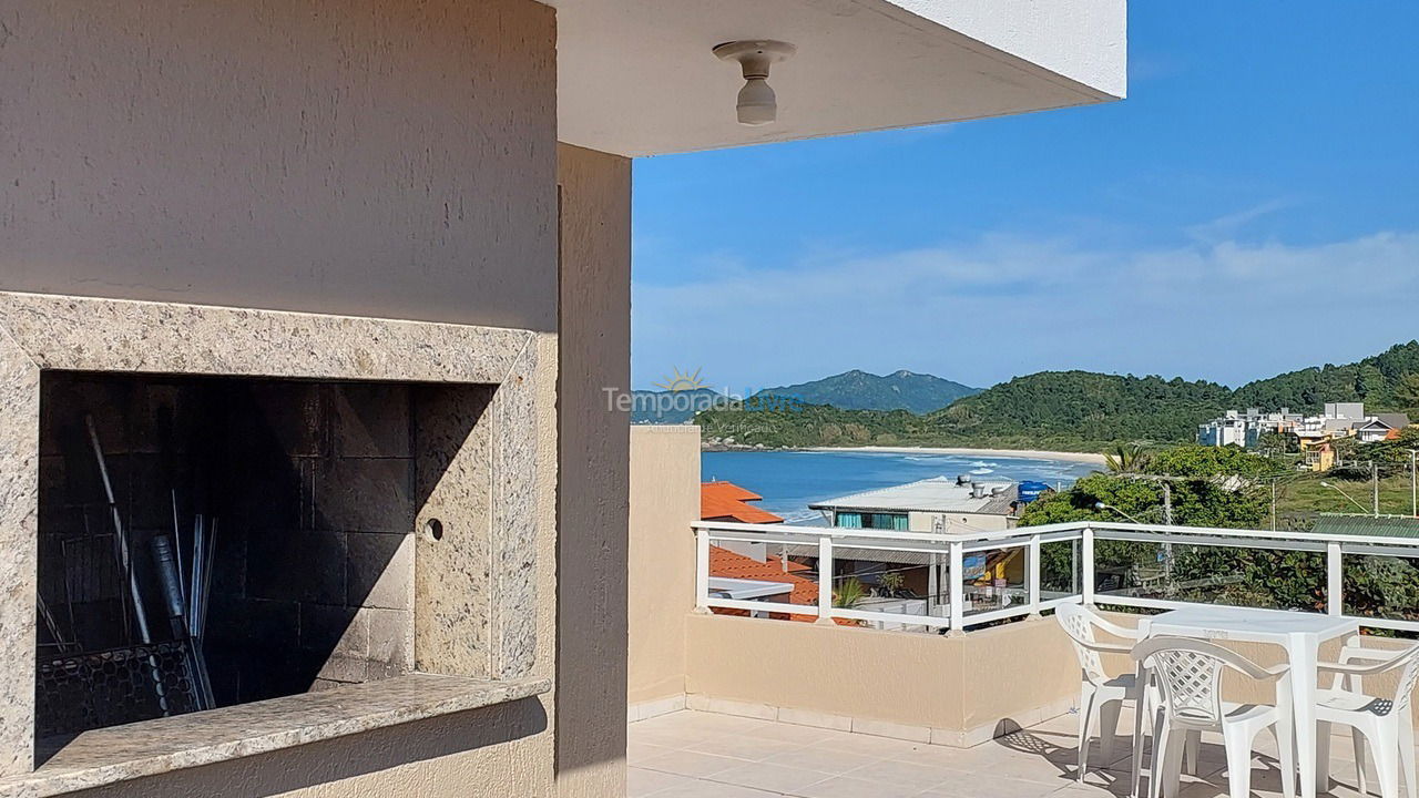 Apartment for vacation rental in Bombinhas (Praia de Quatro Ilhas)