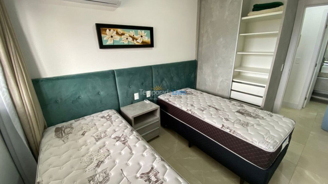 Apartamento para aluguel de temporada em Bombinhas (Praia de Bombas)