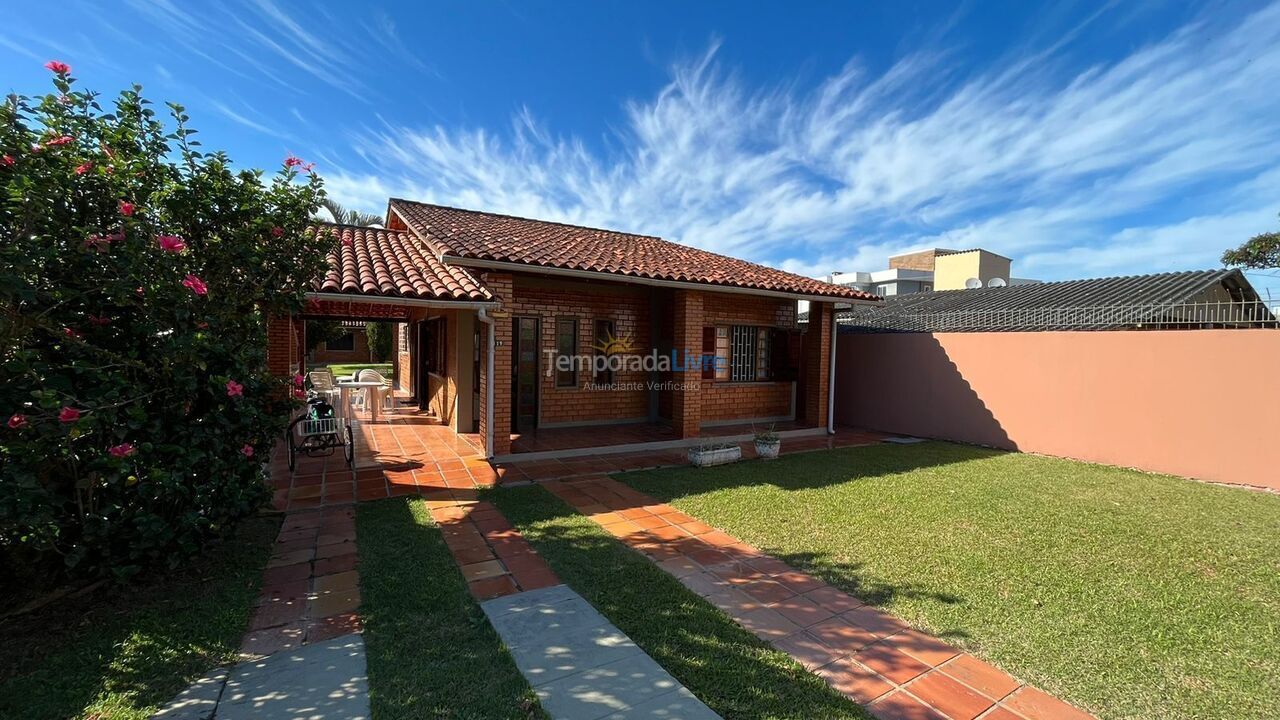 Casa para alquiler de vacaciones em Florianopolis (Praia dos Ingleses)