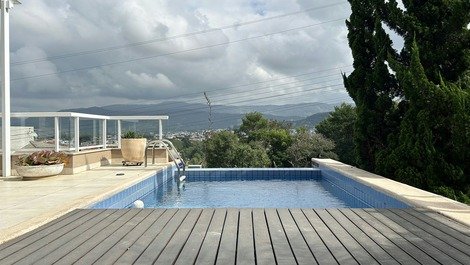 House in Garopaba with Pool!