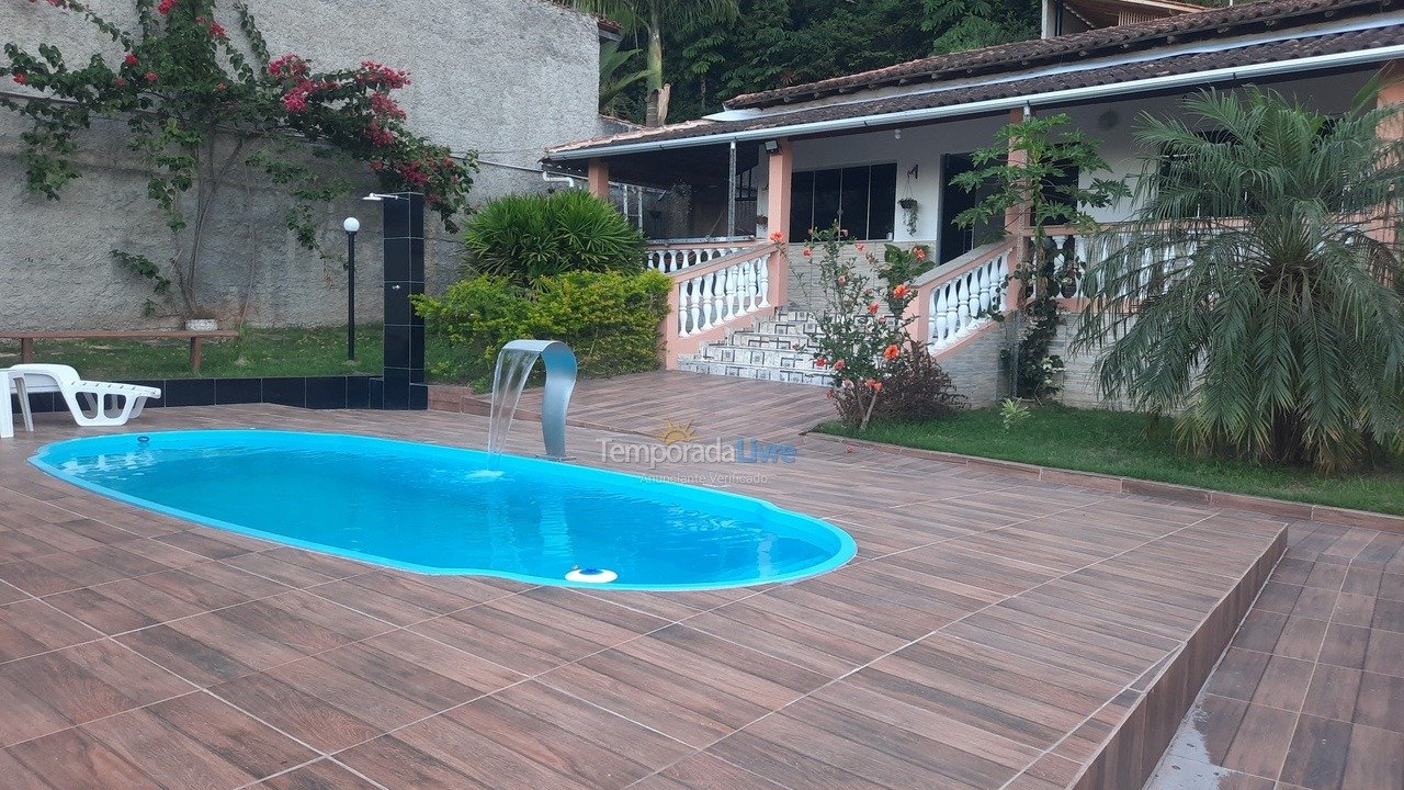 Casa para alquiler de vacaciones em Matias Barbosa (Pitangueiras)