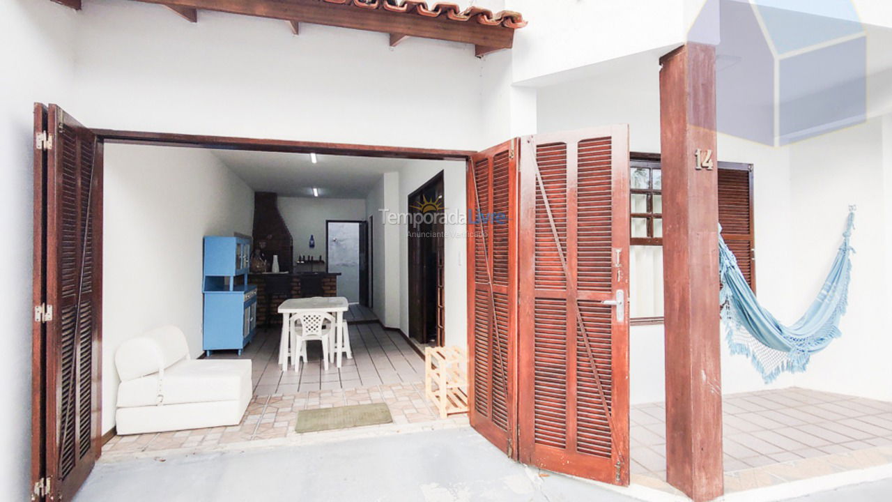 Casa para aluguel de temporada em Florianópolis (Cachoeira do Bom Jesus)