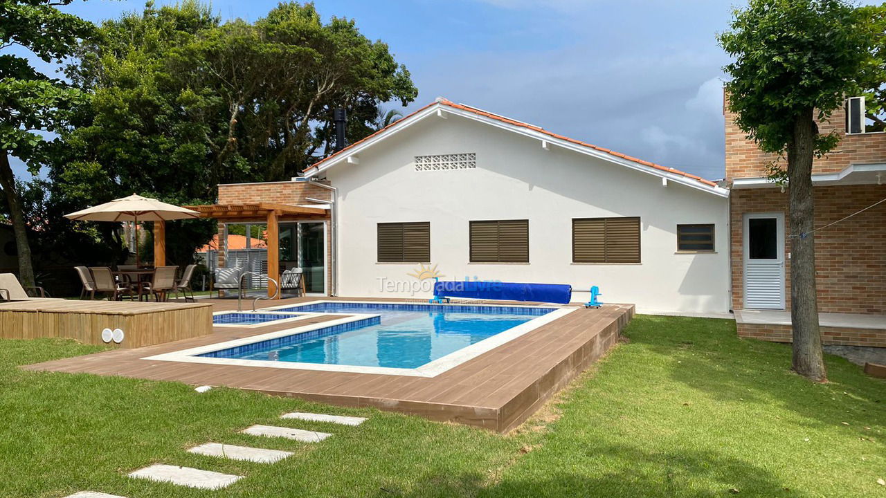 Casa para alquiler de vacaciones em Garopaba (Ferraz)