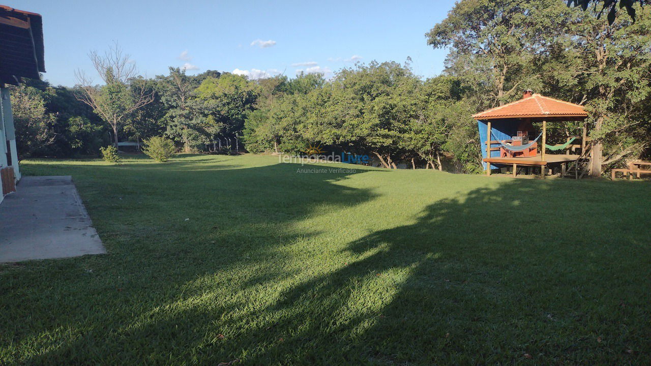 Granja para alquiler de vacaciones em Reginópolis (Palmital)