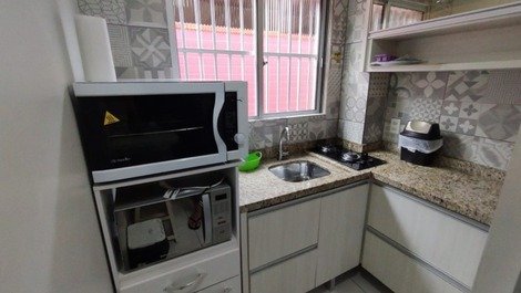 Great kitchenette with AC 50m from the sea in Enseada