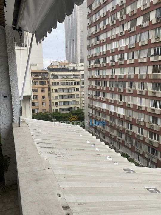 Apartamento para aluguel de temporada em Rio de Janeiro (Leme)