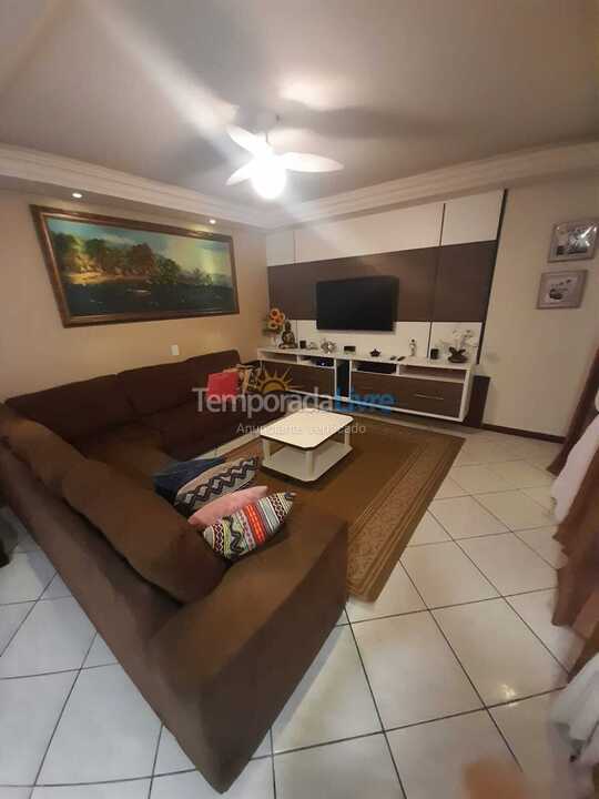 Casa para aluguel de temporada em Florianopolis (Praia dos Ingleses)