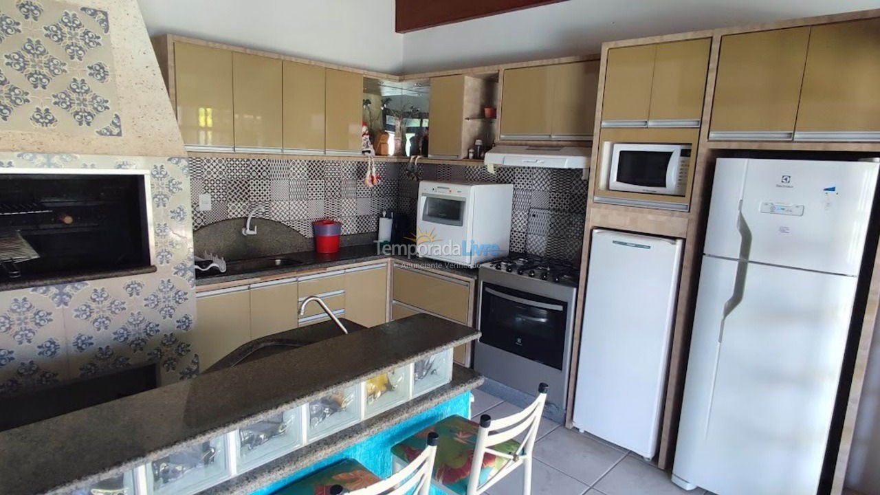 House for vacation rental in Florianopolis (Canasvieiras)